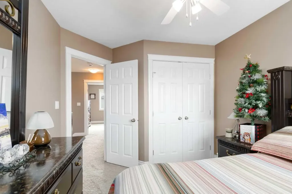 108 Chestnut Way Fort Mcmurray AB T9K 1M6