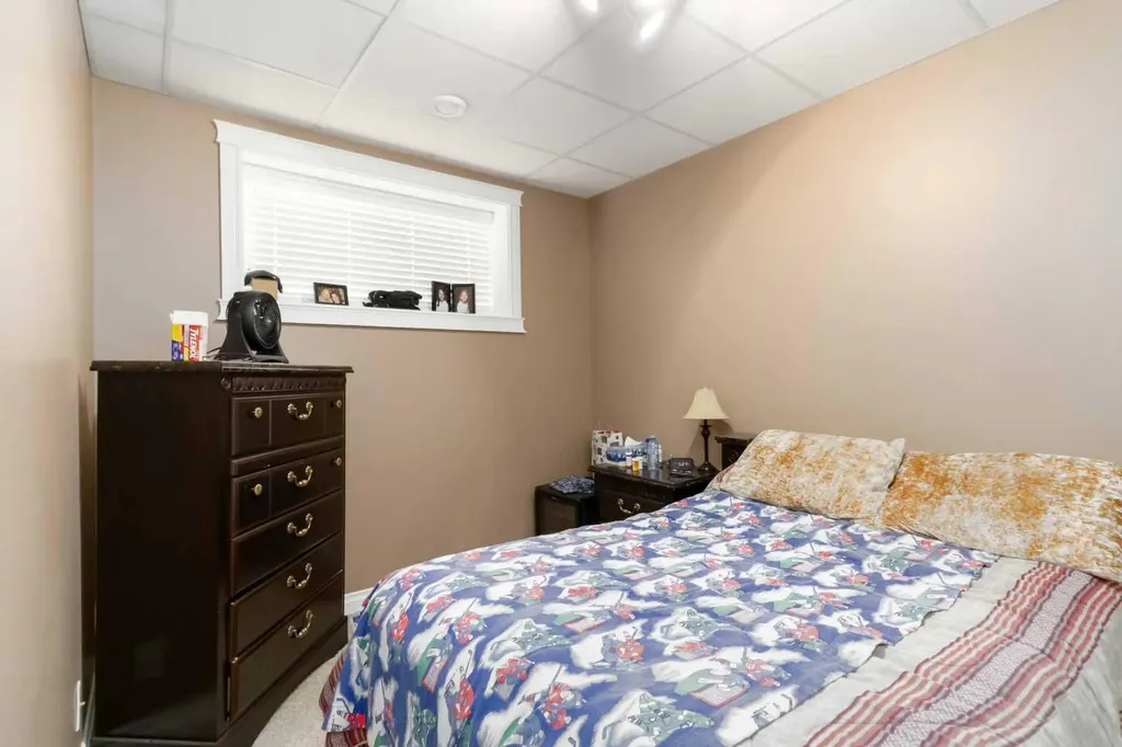 108 Chestnut Way Fort Mcmurray AB T9K 1M6