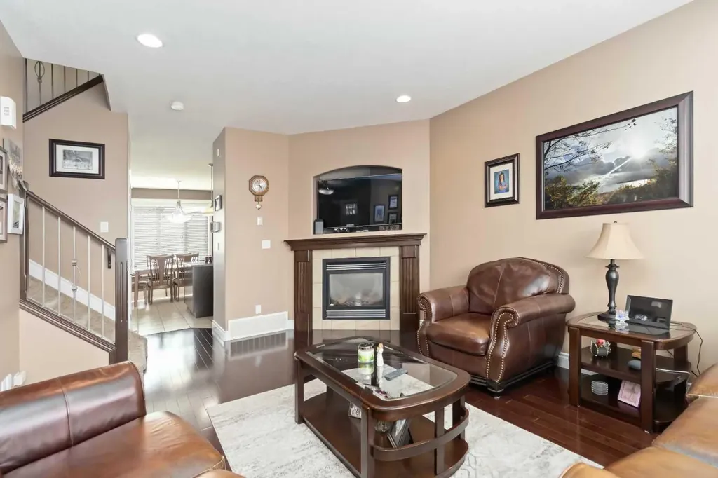 108 Chestnut Way Fort Mcmurray AB T9K 1M6