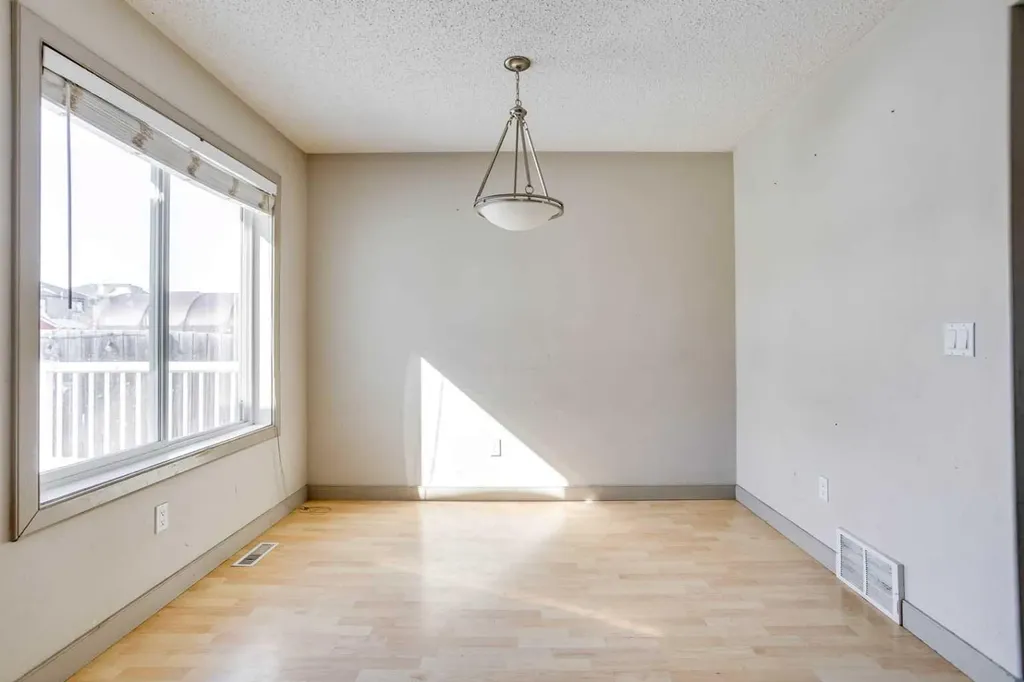 258 Fox Crescent Fort Mcmurray AB T9K 0C2