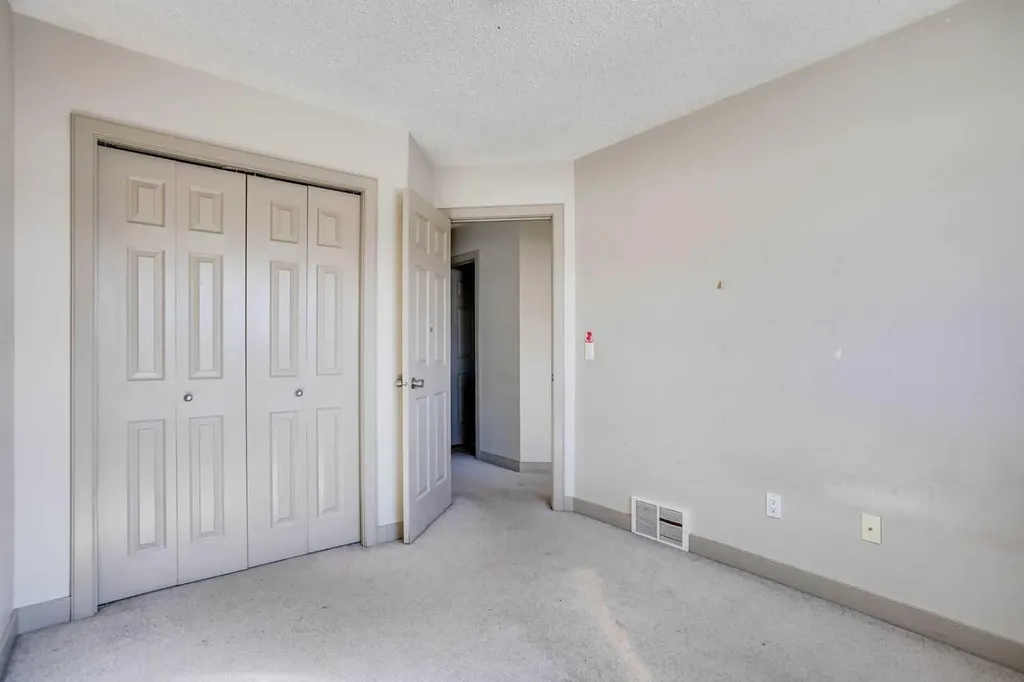 258 Fox Crescent Fort Mcmurray AB T9K 0C2
