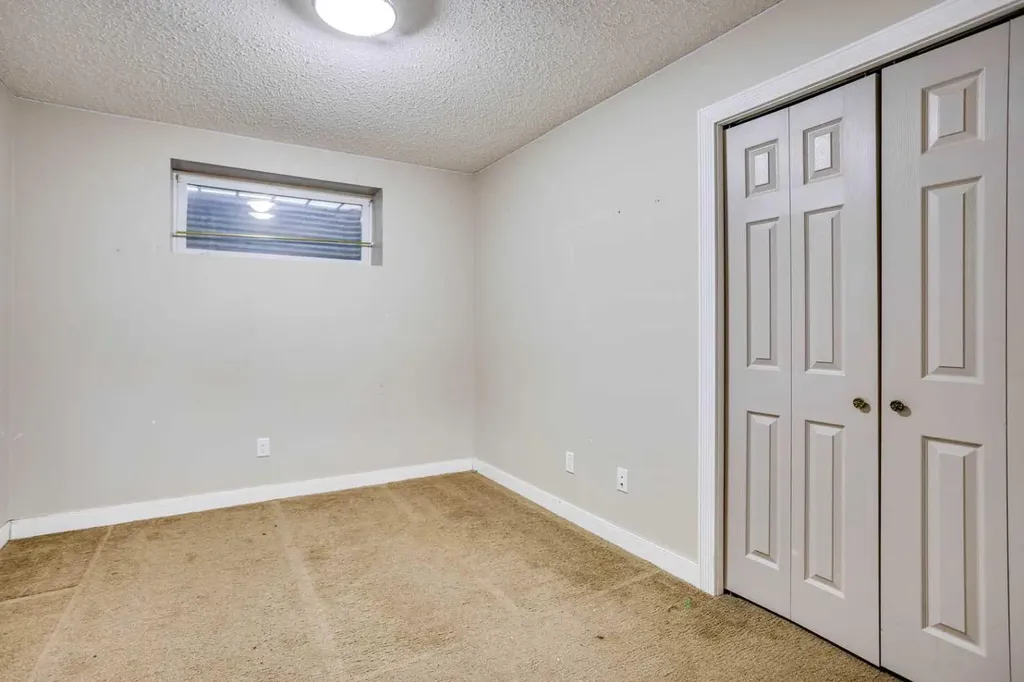 258 Fox Crescent Fort Mcmurray AB T9K 0C2