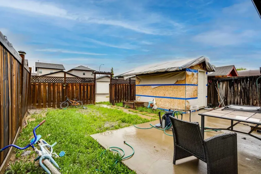 258 Fox Crescent Fort Mcmurray AB T9K 0C2