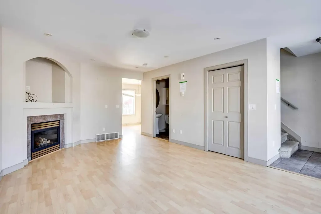 258 Fox Crescent Fort Mcmurray AB T9K 0C2