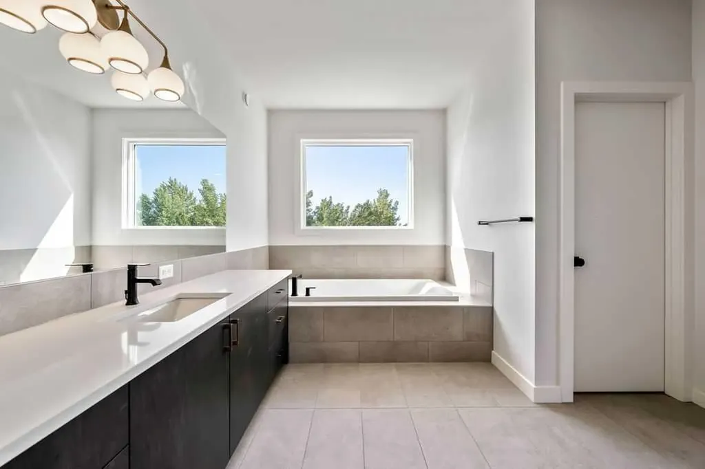 288 Wolf River Drive SE Calgary AB T2X 6G6