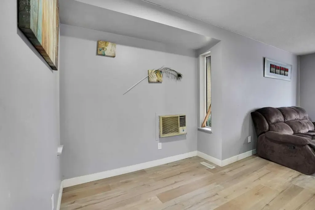 133 Martinglen Way NE Calgary AB T3J 3J1