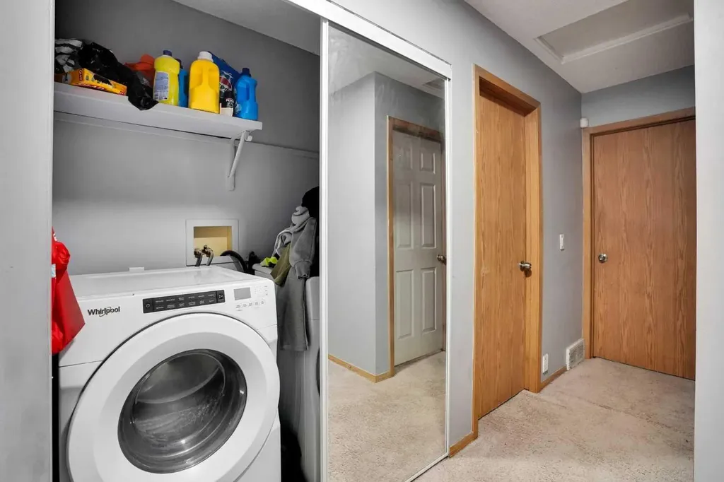 133 Martinglen Way NE Calgary AB T3J 3J1