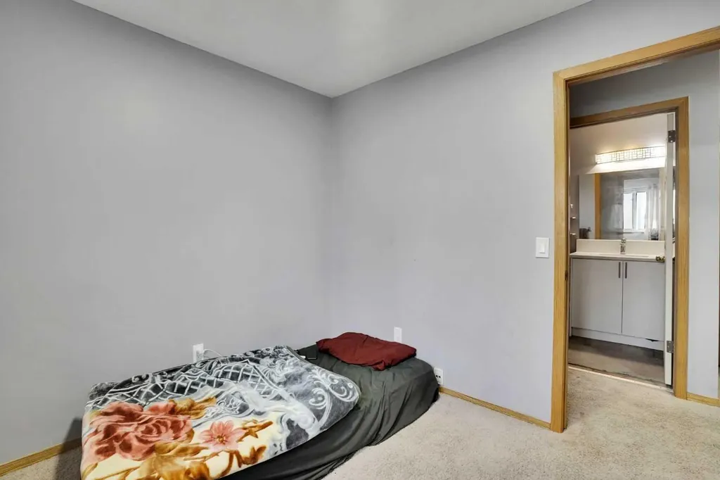 133 Martinglen Way NE Calgary AB T3J 3J1