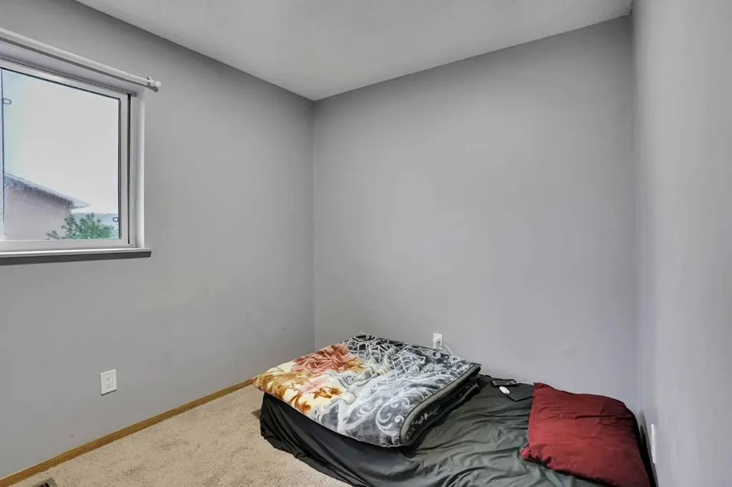 133 Martinglen Way NE Calgary AB T3J 3J1