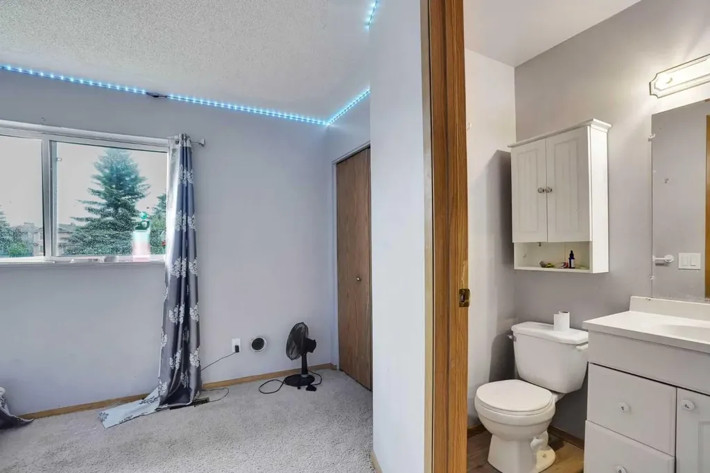 133 Martinglen Way NE Calgary AB T3J 3J1