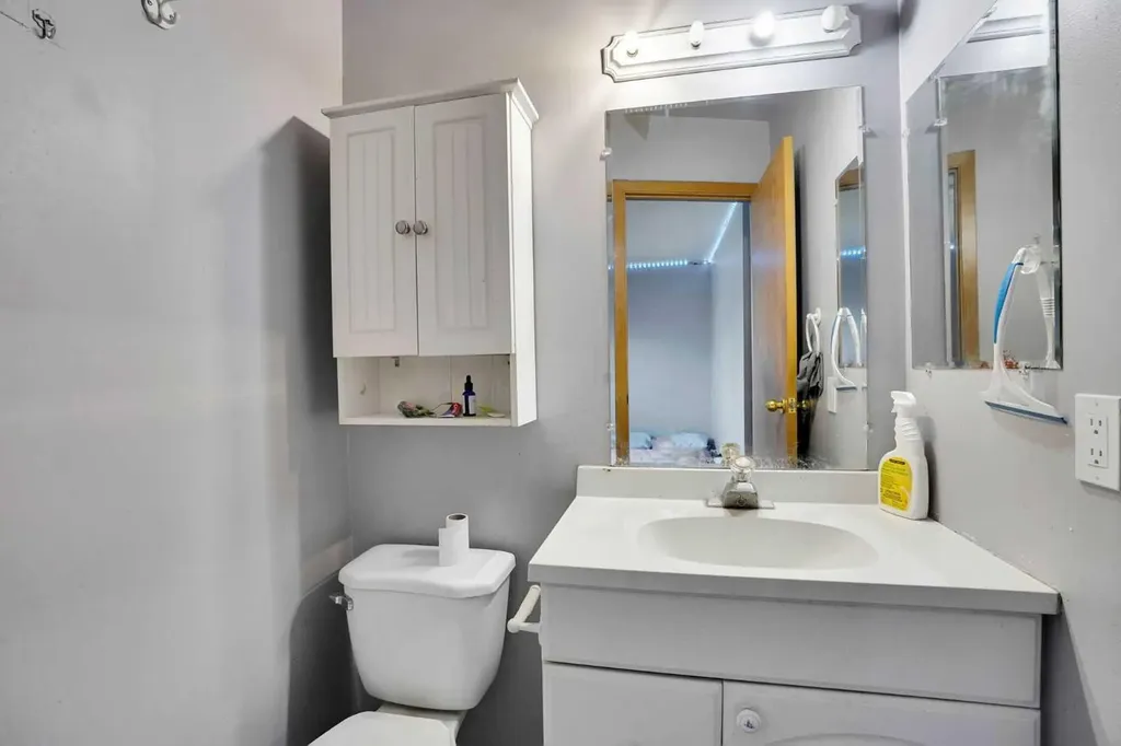 133 Martinglen Way NE Calgary AB T3J 3J1