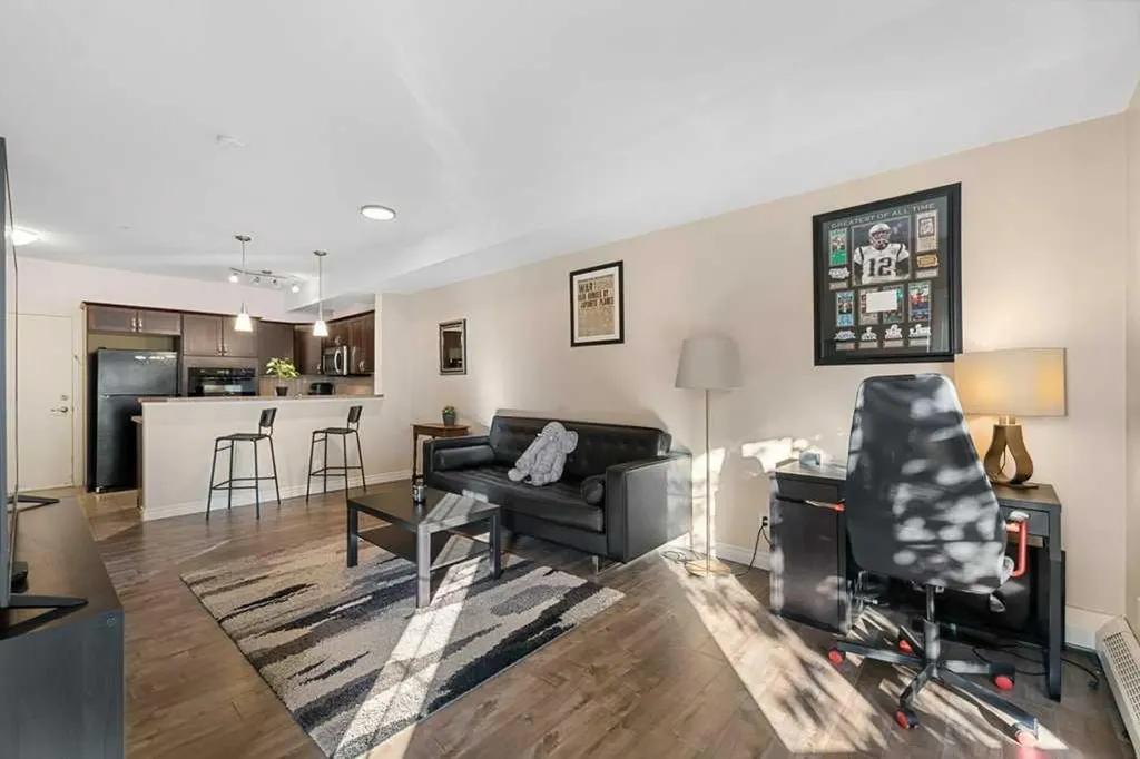 60 Royal Oak Plaza NW Calgary AB T3G 0A7