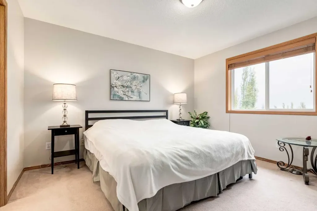 427 Tuscany Ridge Heights NW Calgary AB T3L 3B6