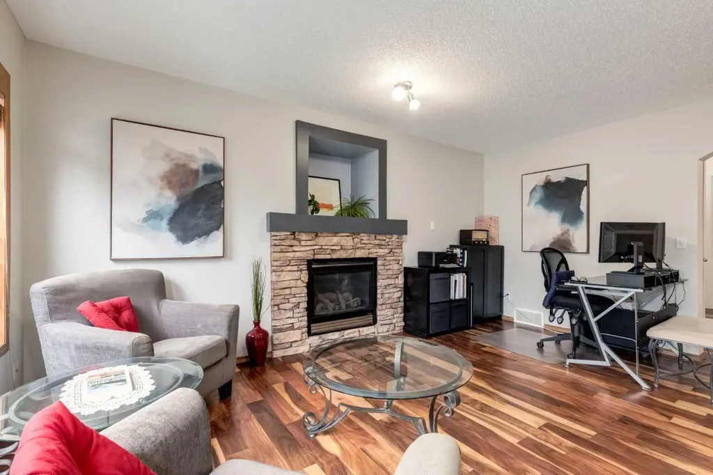 427 Tuscany Ridge Heights NW Calgary AB T3L 3B6