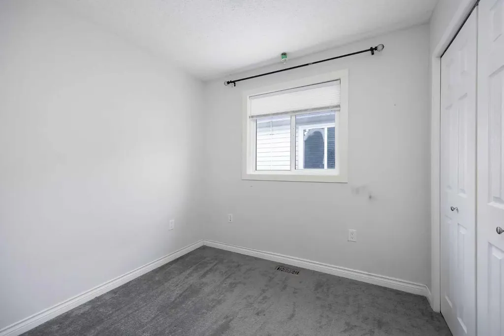 153 Leitner Gate Fort Mcmurray AB T9K 2M4