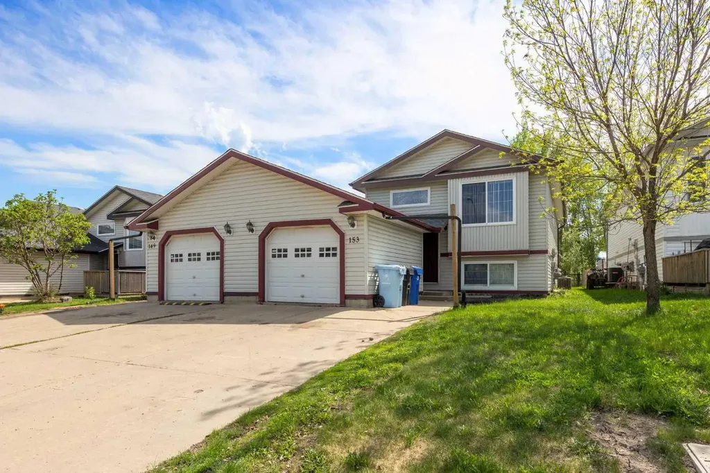 153 Leitner Gate Fort Mcmurray AB T9K 2M4