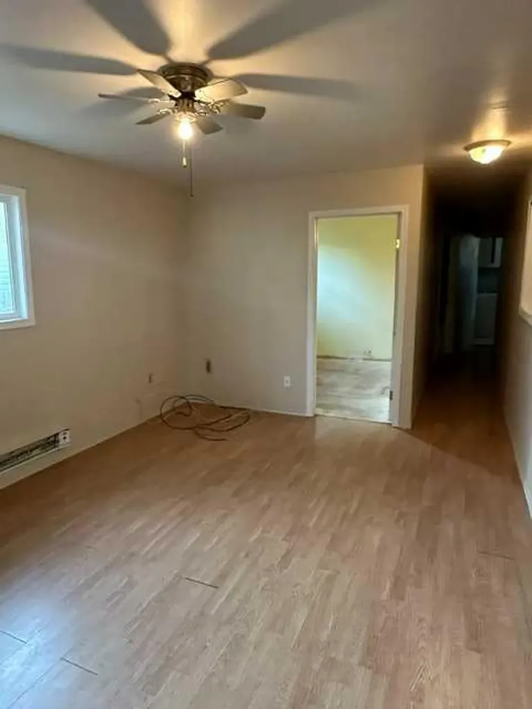 305 2 Avenue E Hanna AB T0J1P0