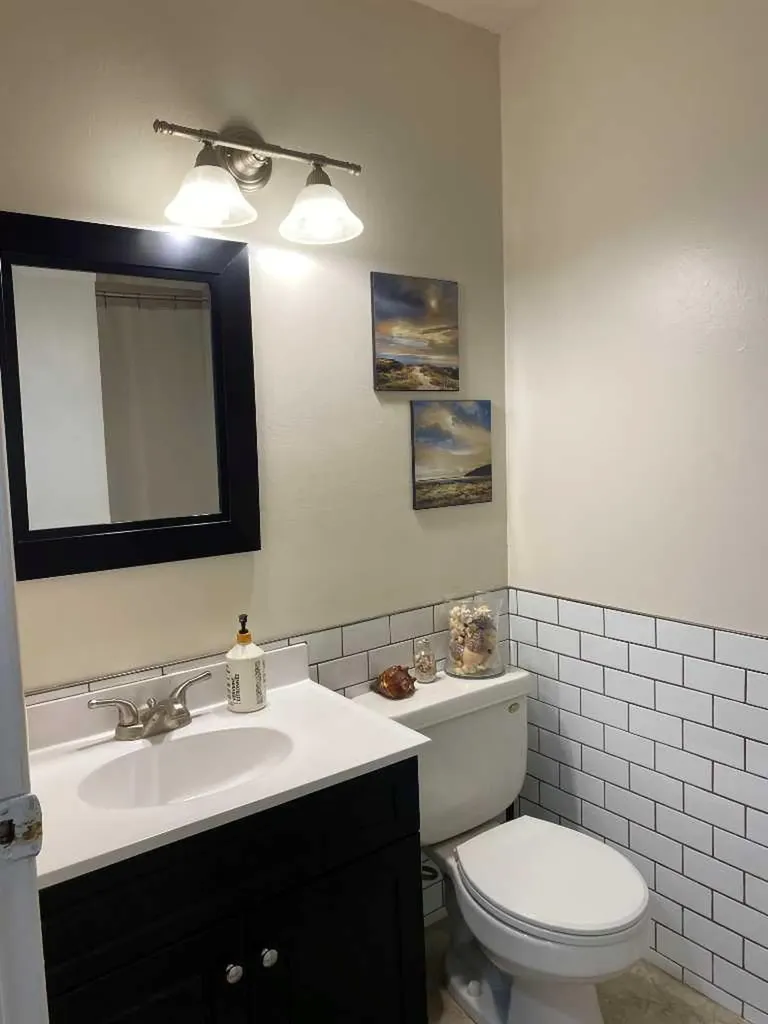 5709 53 Street Close Rocky Mountain House AB T4T1M6