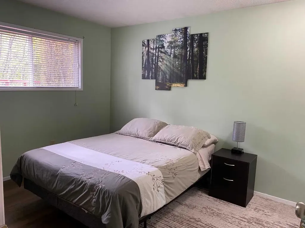 5709 53 Street Close Rocky Mountain House AB T4T1M6