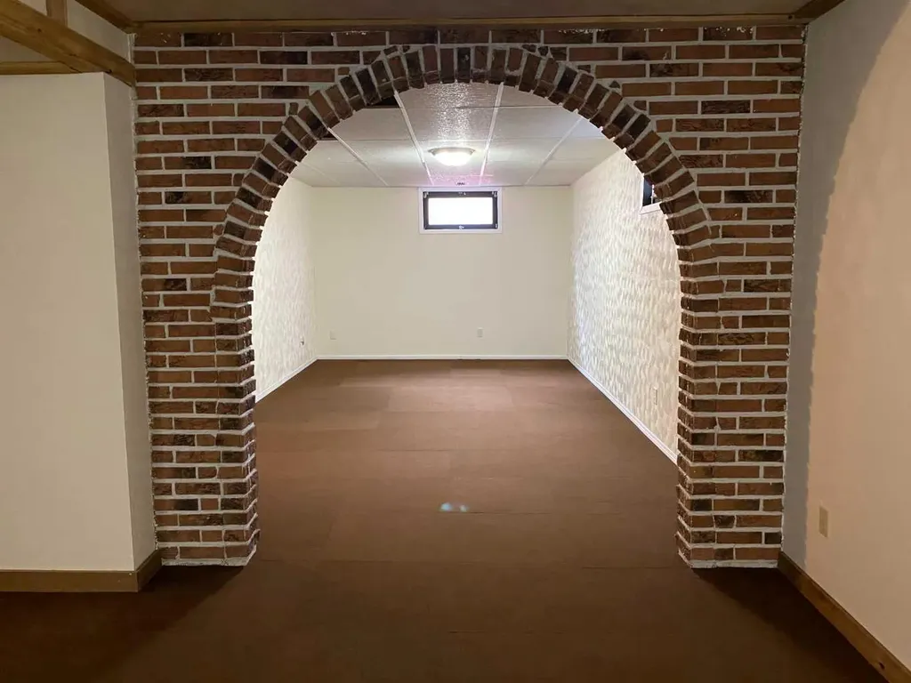 5709 53 Street Close Rocky Mountain House AB T4T1M6