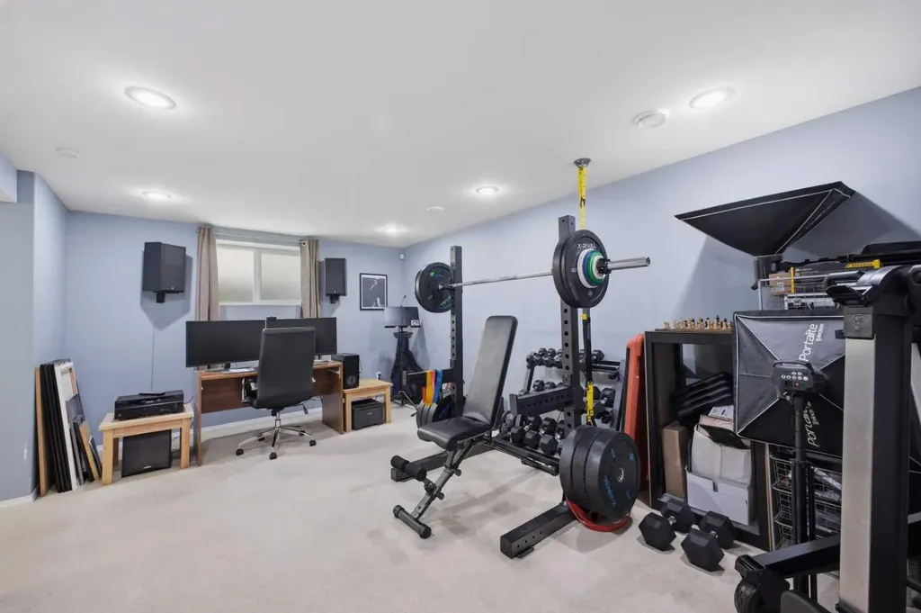 44 Arthur Close Red Deer AB T4R 3M5