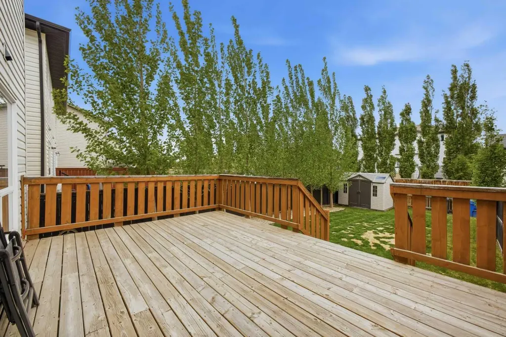 44 Arthur Close Red Deer AB T4R 3M5