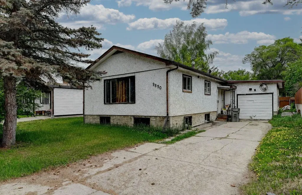 9850 104 Avenue Grande Prairie AB T8V1E4