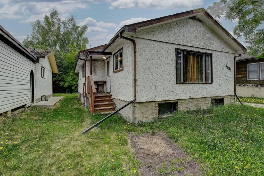 9850 104 Avenue Grande Prairie AB T8V1E4