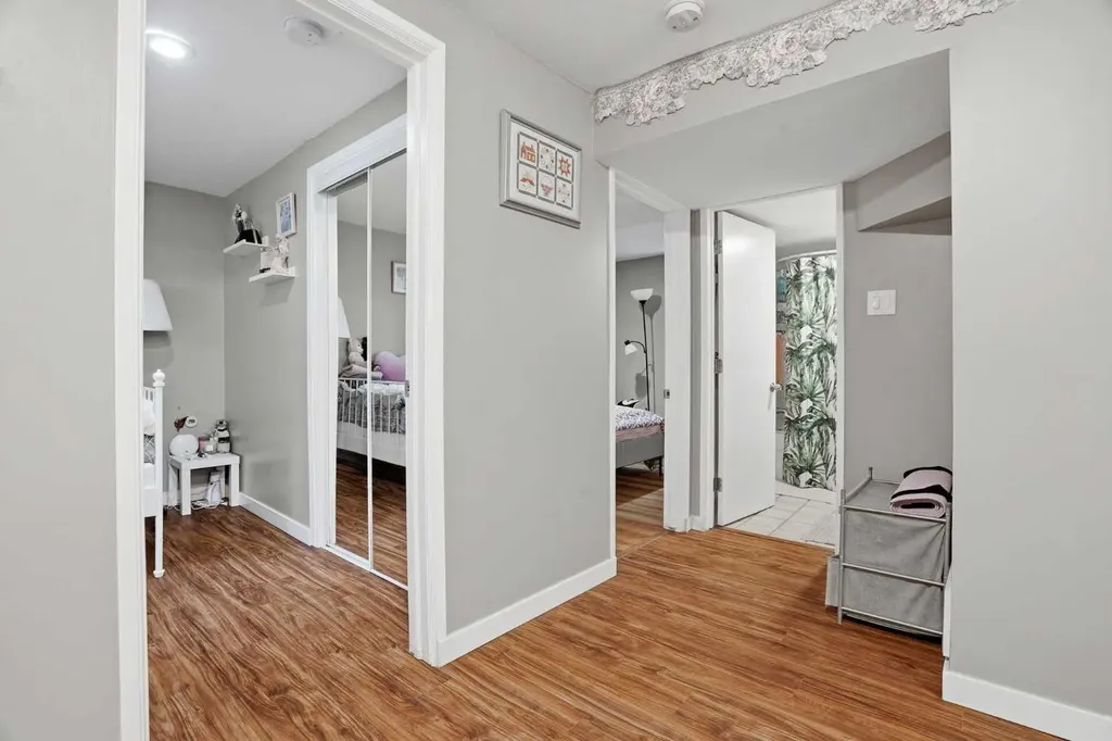 720 69 Avenue SW Calgary AB T2V 0P2