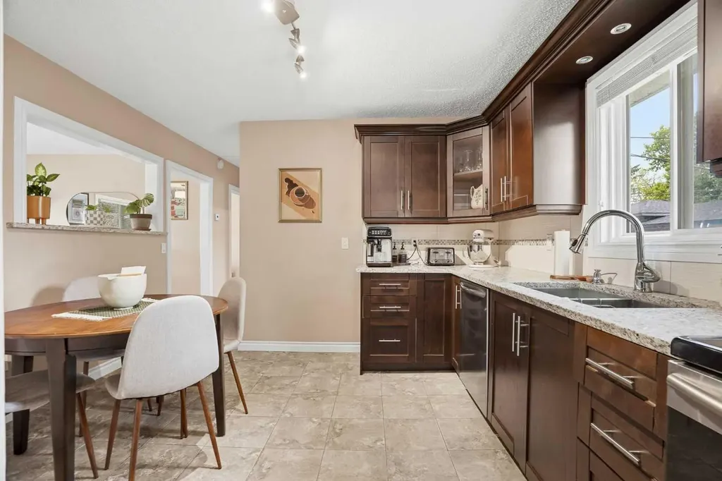 720 69 Avenue SW Calgary AB T2V 0P2