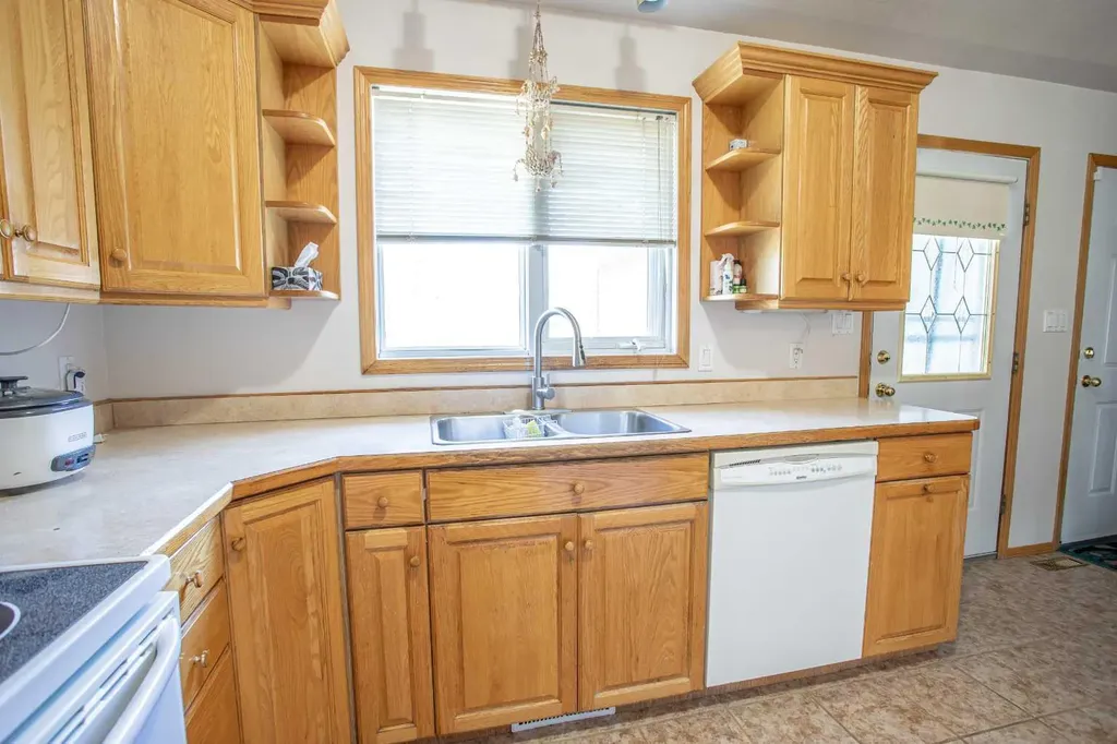 10415 106 Street High Level AB T0H 1Z0