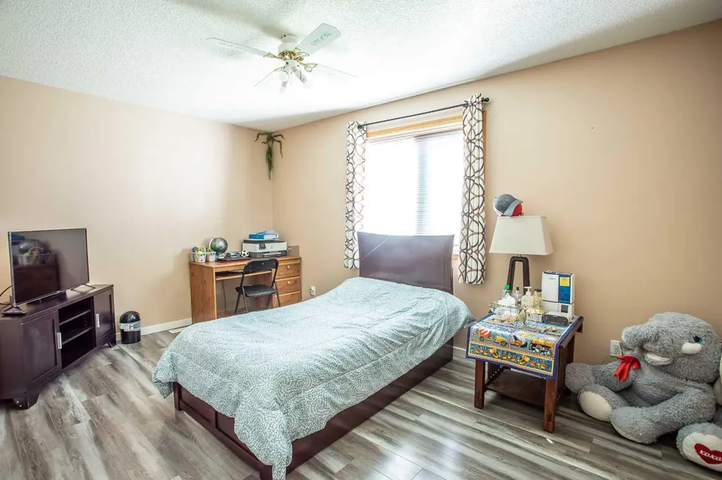 10415 106 Street High Level AB T0H 1Z0