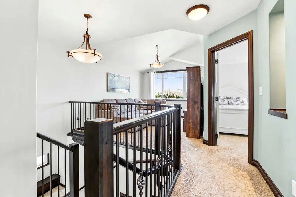 43 Thompson Crescent Red Deer AB T4P 0R9