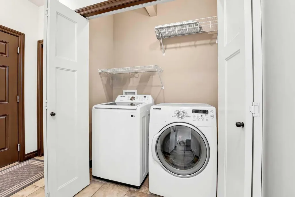 43 Thompson Crescent Red Deer AB T4P 0R9