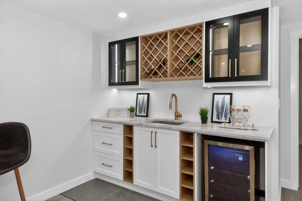 12031 Candiac Road SW Calgary AB T2W1L1