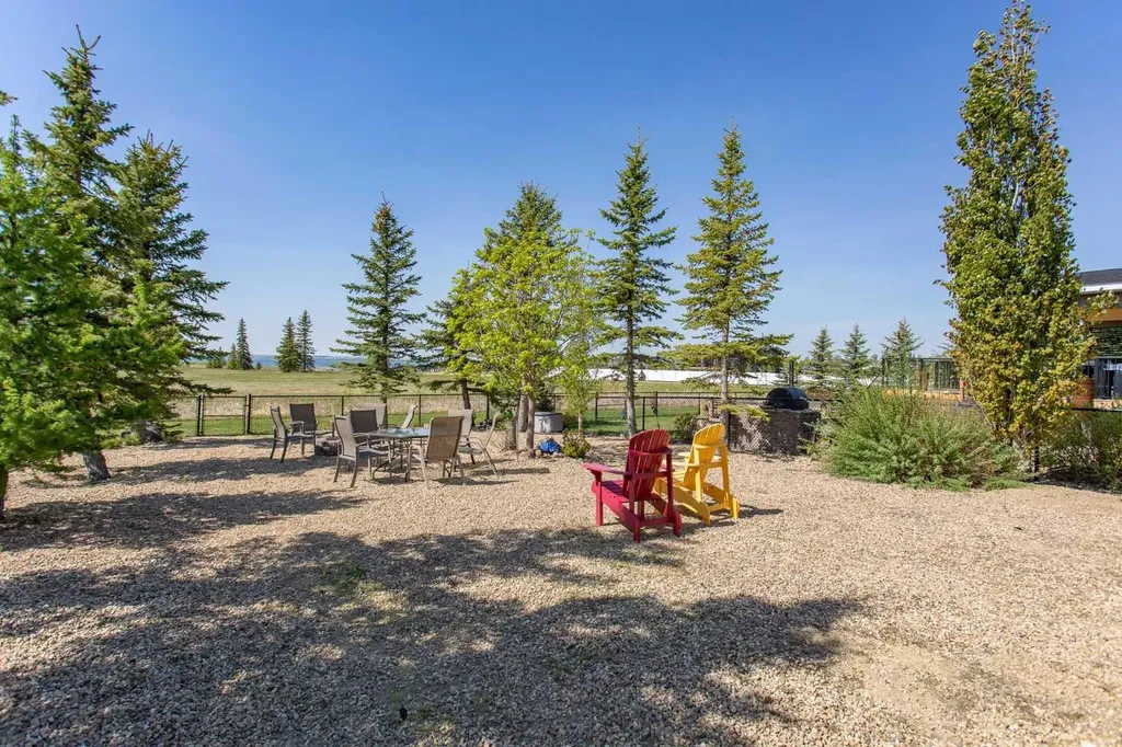 10046 Township Road 422 Rural Ponoka County AB T4J 1V9