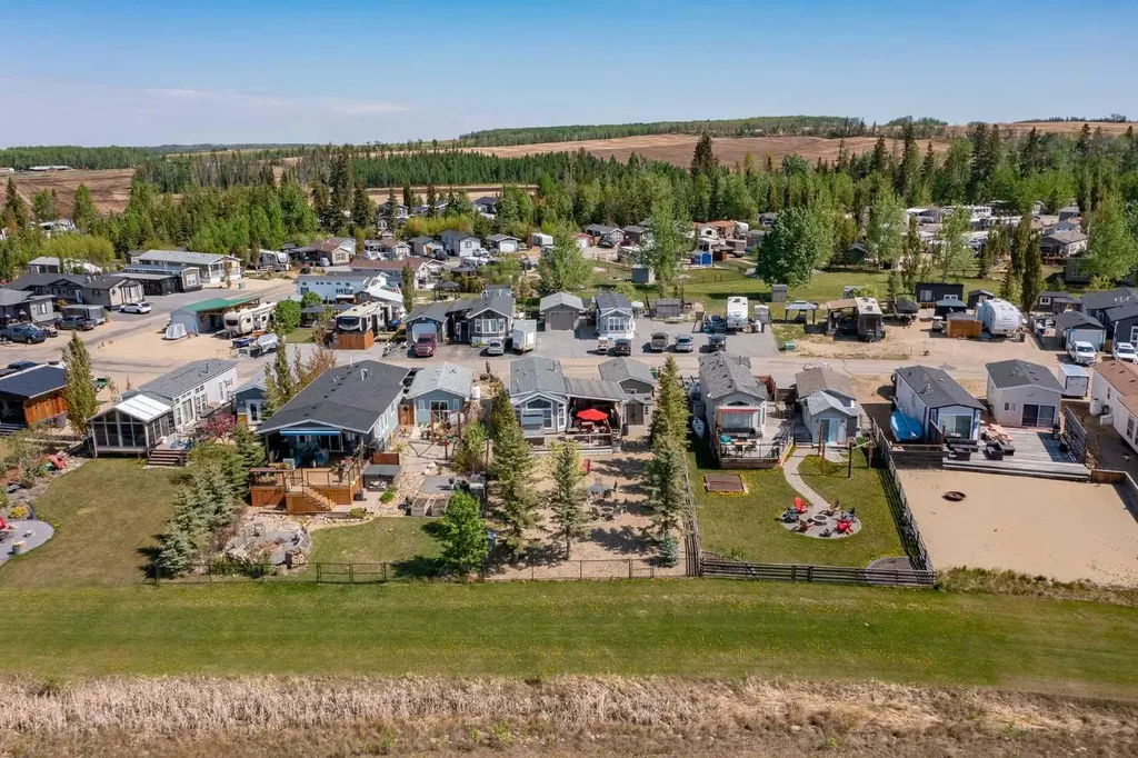 10046 Township Road 422 Rural Ponoka County AB T4J 1V9