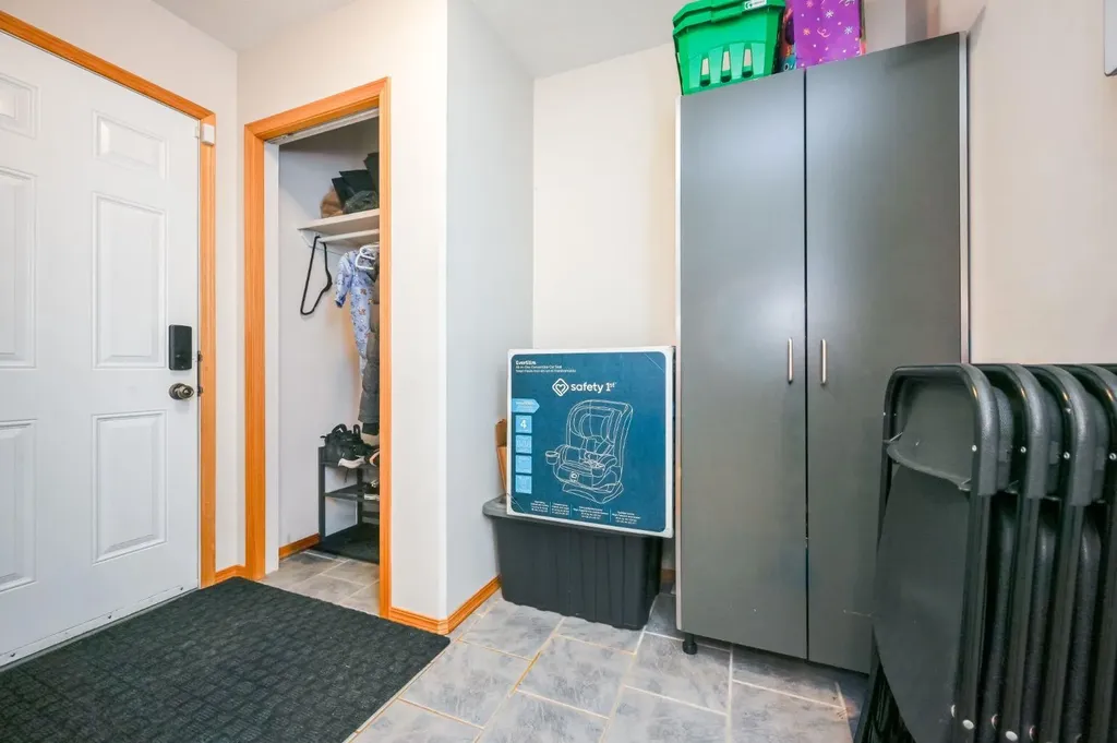 8933 114 Avenue Grande Prairie AB T8X 1T9