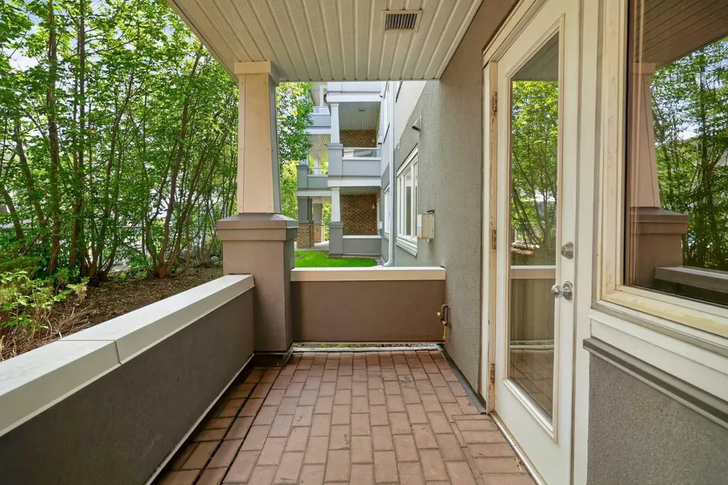 790 Kingsmere Crescent SW Calgary AB T2V 2H8