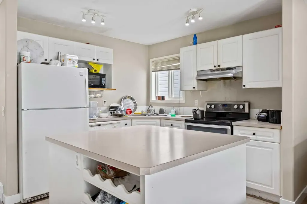 78 Tarington Place NE Calgary AB T3J 4X4