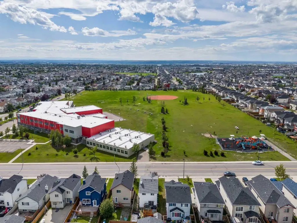 78 Tarington Place NE Calgary AB T3J 4X4