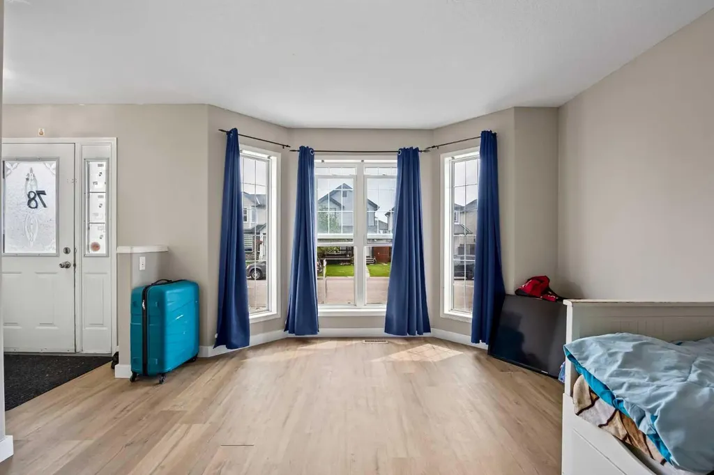 78 Tarington Place NE Calgary AB T3J 4X4