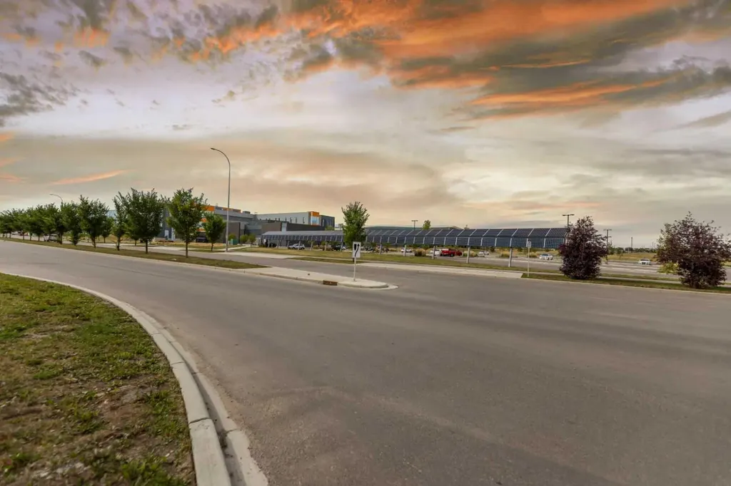 19645 48 Street SE Calgary AB T3M 3T9