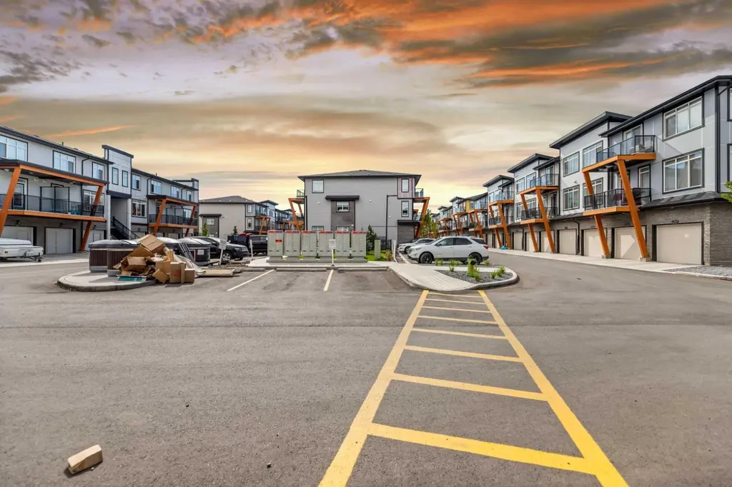 19645 48 Street SE Calgary AB T3M 3T9