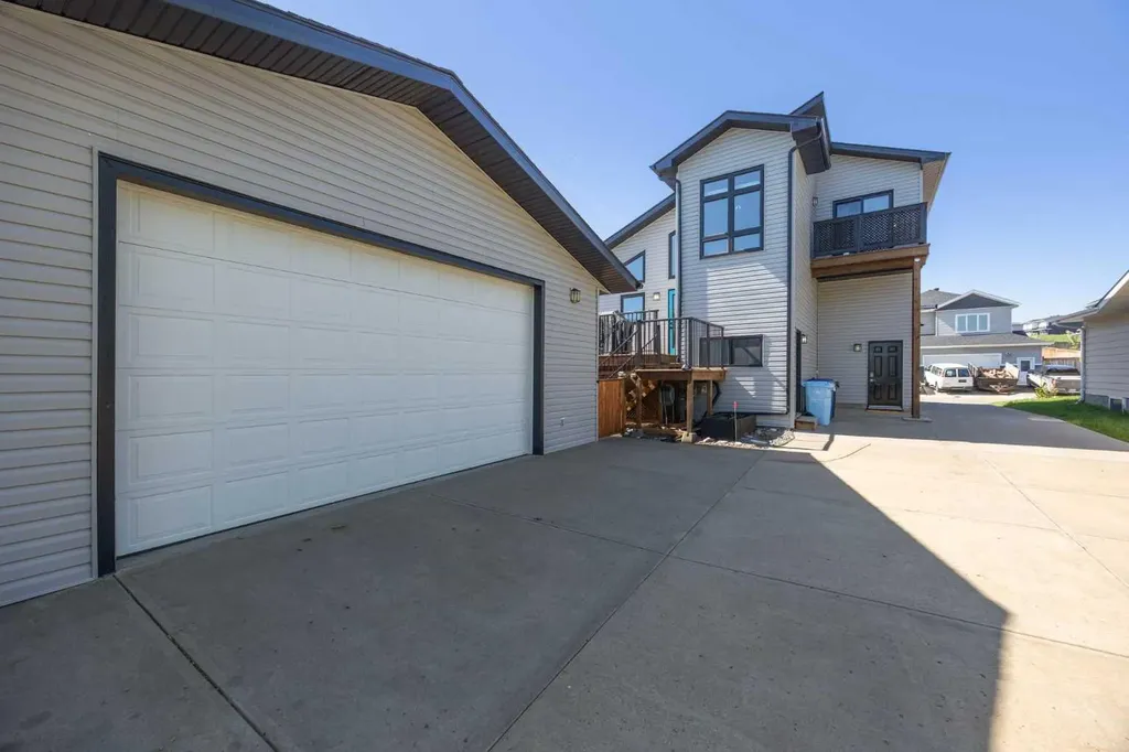 148 Beaconwood Place Fort Mcmurray AB T9H 2T1