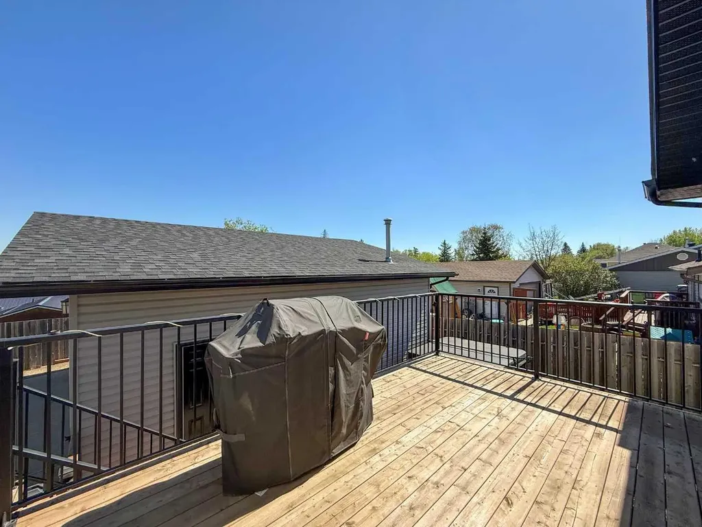 148 Beaconwood Place Fort Mcmurray AB T9H 2T1