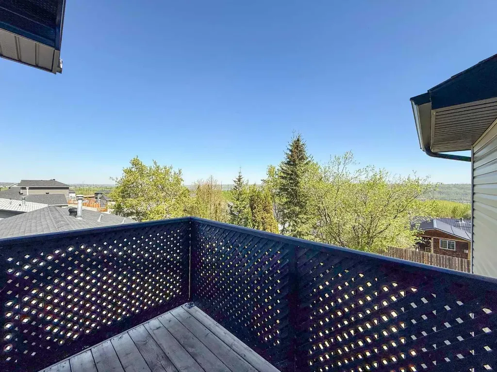 148 Beaconwood Place Fort Mcmurray AB T9H 2T1