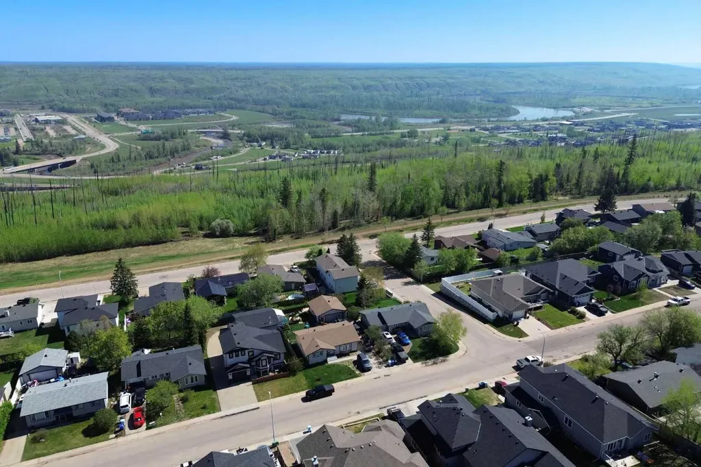 148 Beaconwood Place Fort Mcmurray AB T9H 2T1