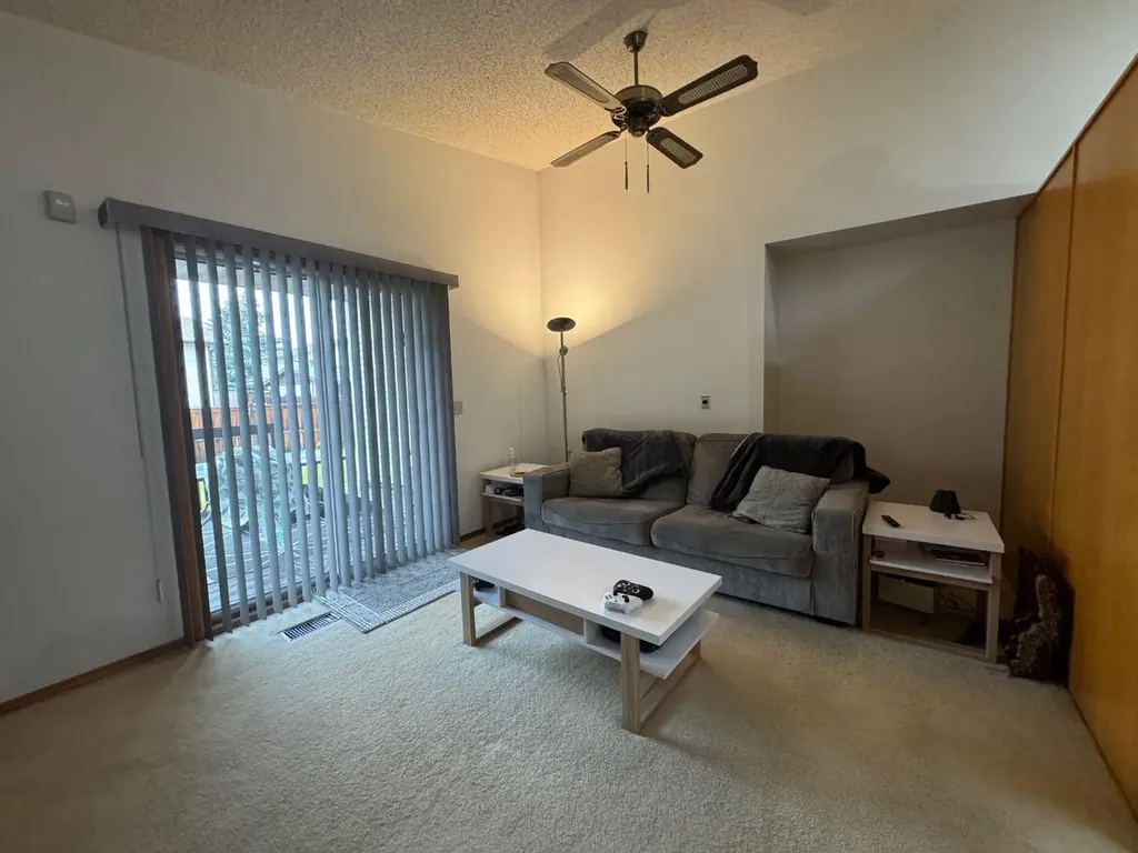 16 Hermary Street Red Deer AB T4N 6E7