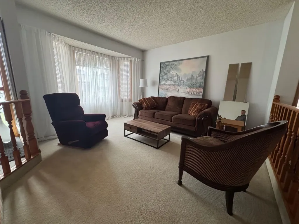 16 Hermary Street Red Deer AB T4N 6E7